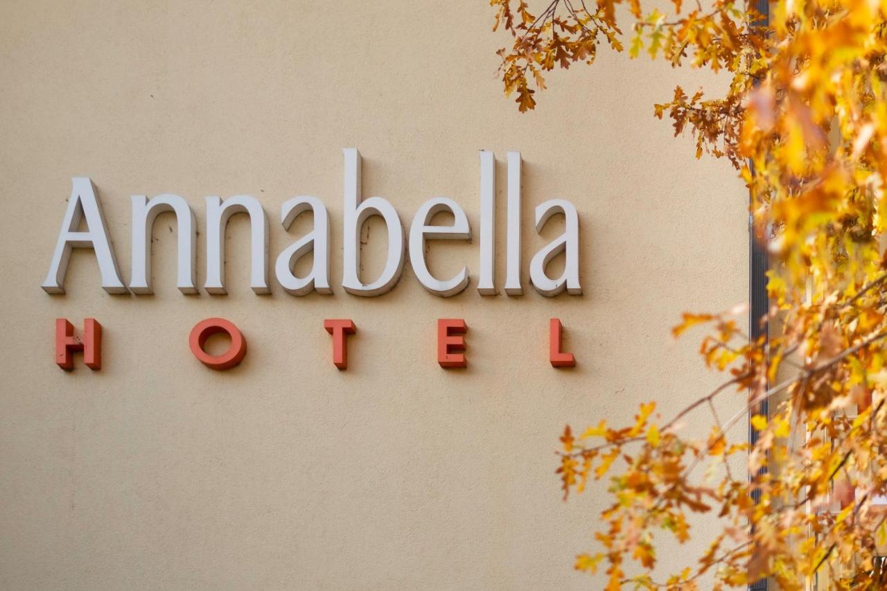 Hotel Annabella Riga Exterior foto